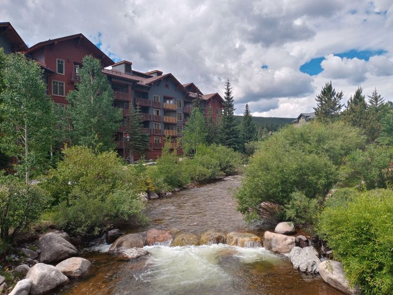 Breckenridge’s First Impression, Peaks, Pines, And Main Street Energy
