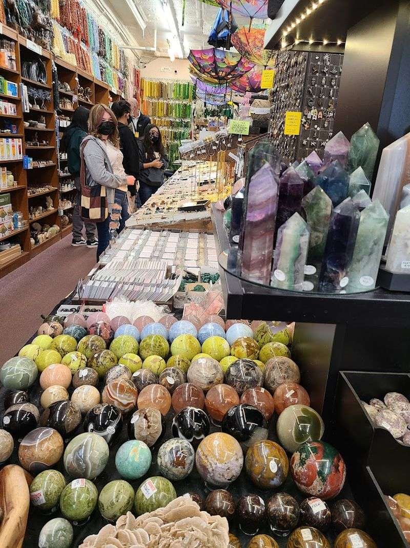 Crystals, Gems, and Rocks That Rock Collectors Love