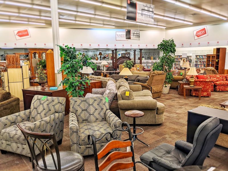 Salvation Army Thrift Store, Edmond