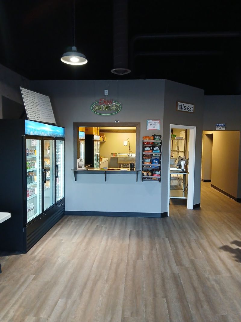 Day Two Late Morning: Visiting Amish Shops And Bakeries