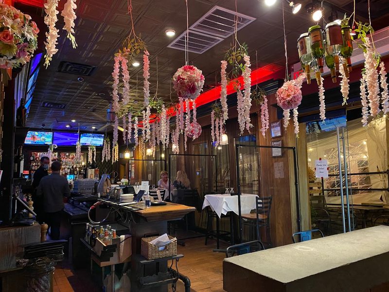 Atmosphere That Works for Any Occasion