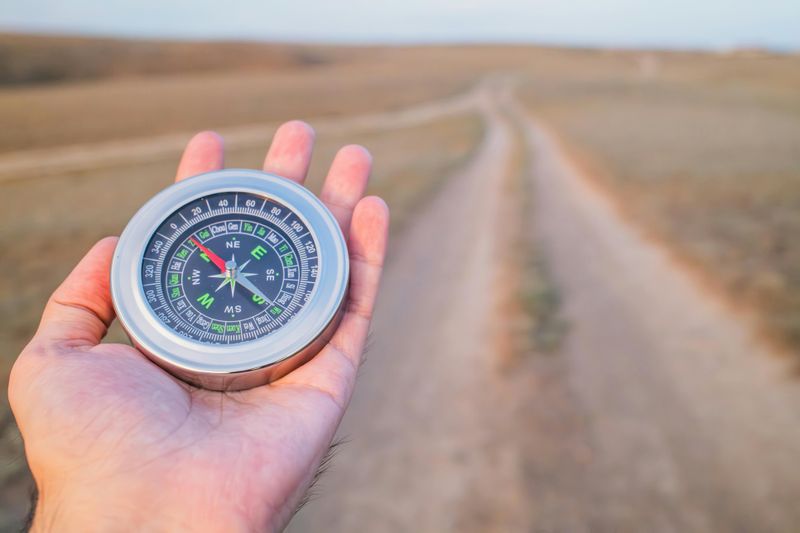 Unmarked Trails Create Navigation Confusion