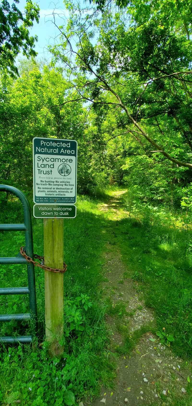 Easy Access From Bloomington With Rural Character