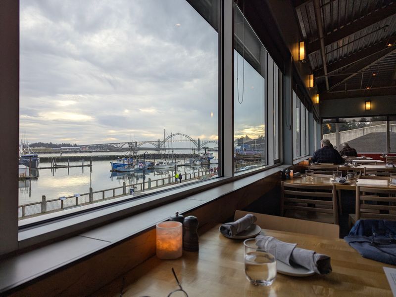 Waterfront Views and Cozy Atmosphere