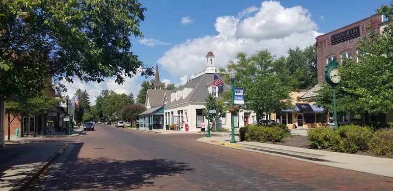 The Zionsville Farmers Market Reminds You What Community Feels Like
