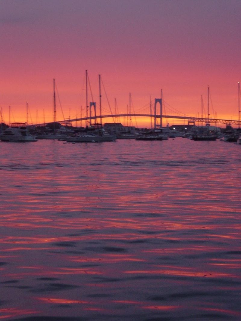 Newport Harbor Walk, Newport