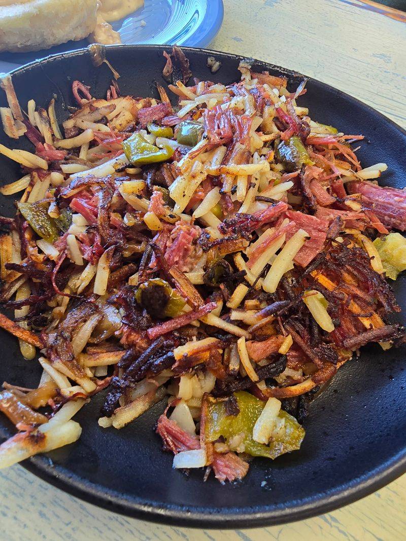 Chop Chop Salad That Doesn't Skimp on Ingredients