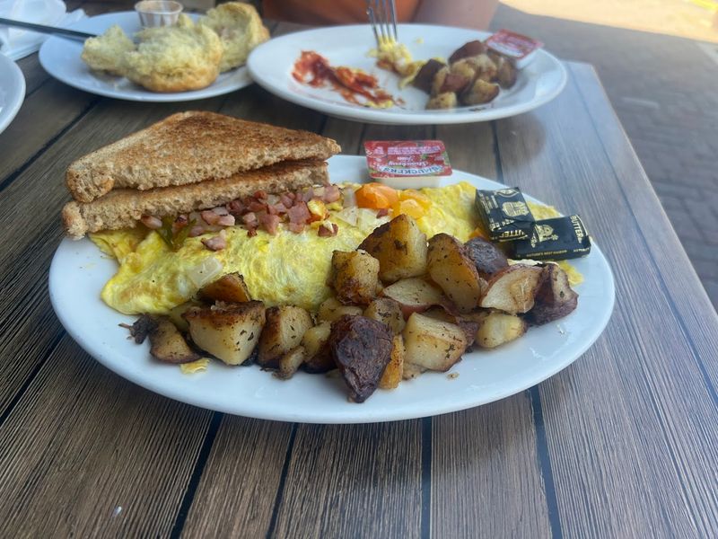 French Toast and Seasonal Specials: Where Creativity Really Shows Up