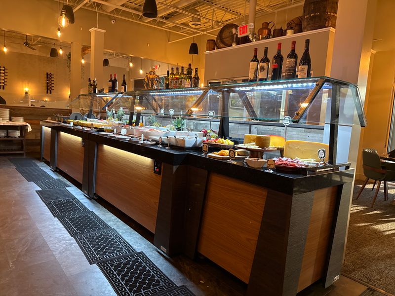 Cinnamon Pineapple Worth the Trip Alone