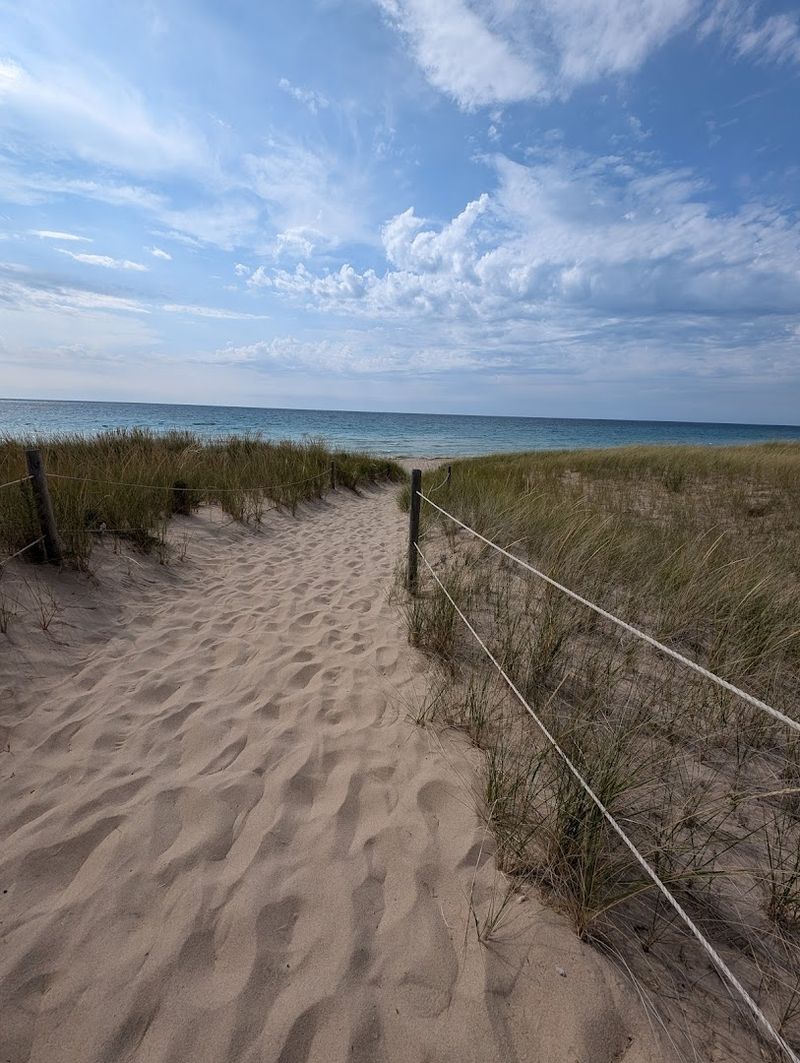 North Bar Beach (Empire)