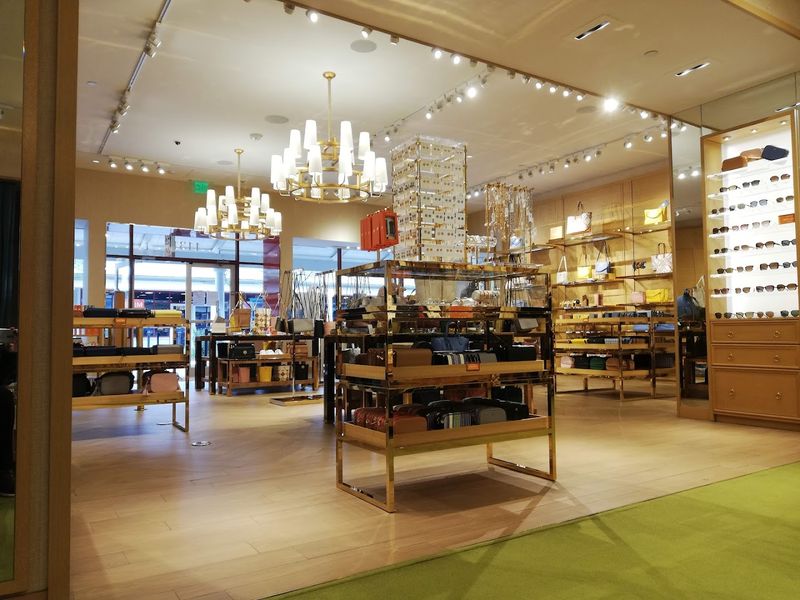 Home Decor Gems That Elevate Any Living Space