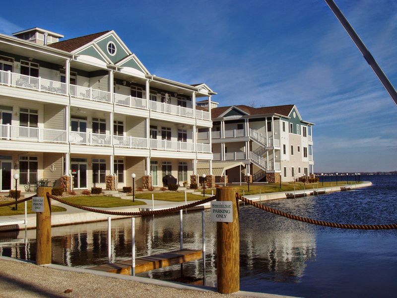 Peaceful Atmosphere Offers Genuine Escape From Urban Stress