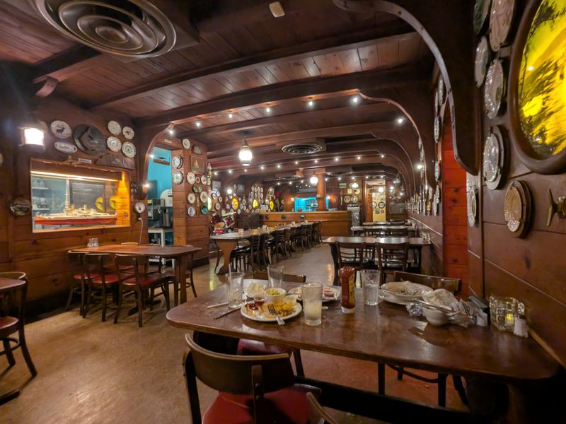 Nautical Decor That Transports You