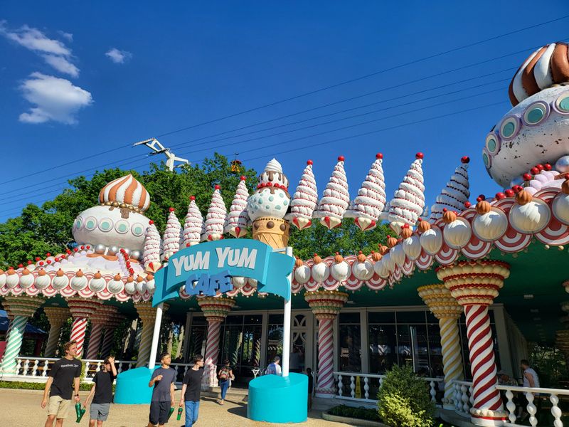 The Food Scene: Fueling Your Adventures One Funnel Cake at a Time