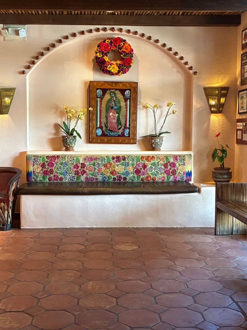 Family-Friendly Atmosphere Since 1952