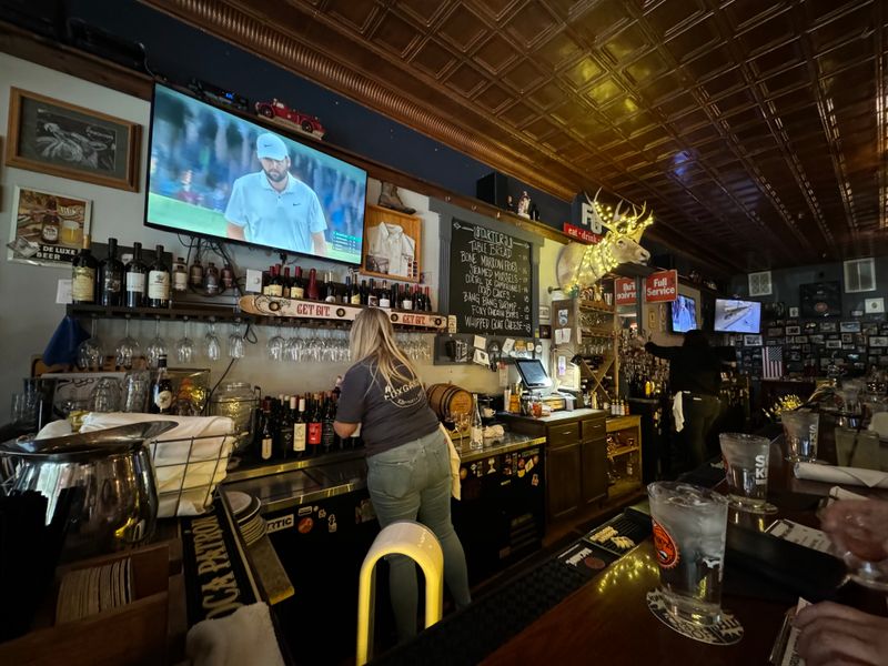 Atmosphere That Blends Historic Charm With Modern Comfort