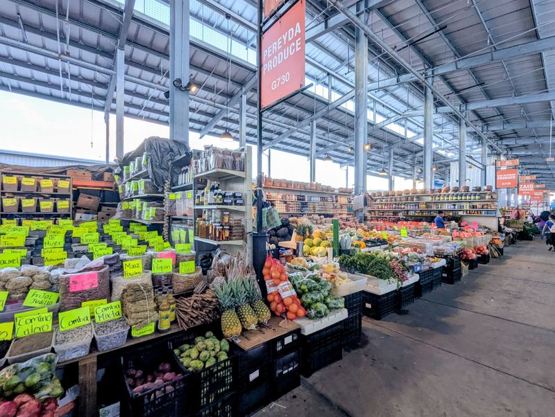 Global Flavors in Every Aisle