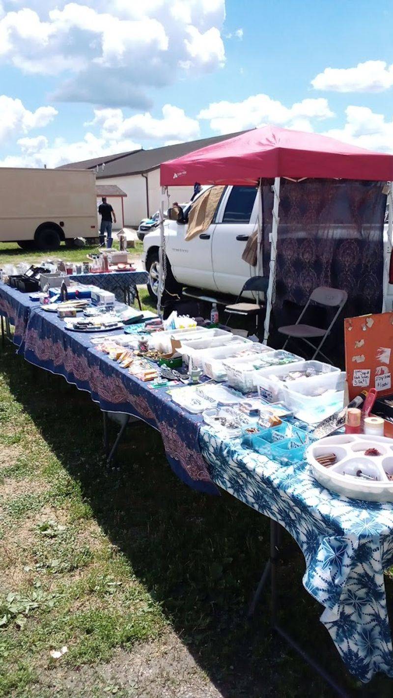 Hot Food and On-Site Restaurants That Hit the Spot