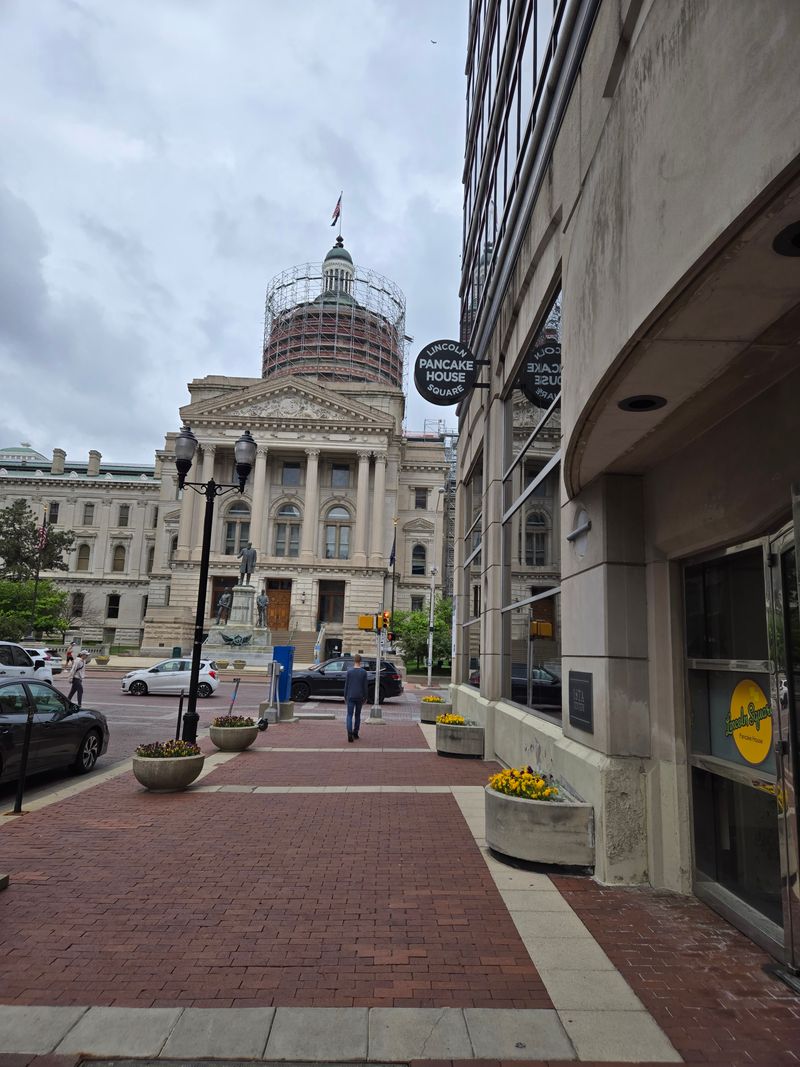 Location That Makes Breakfast Convenient for Everyone