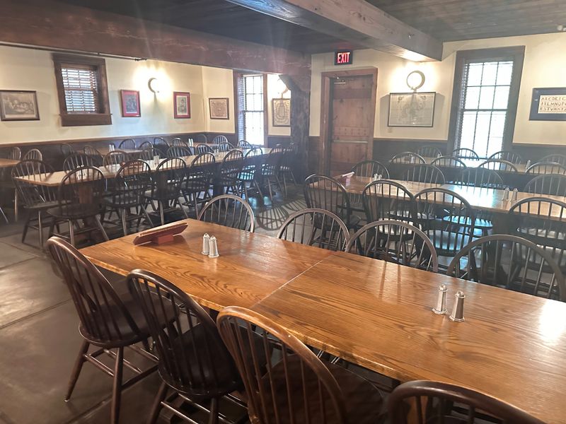 Peach Cobbler That Inspires Actual Food Theft