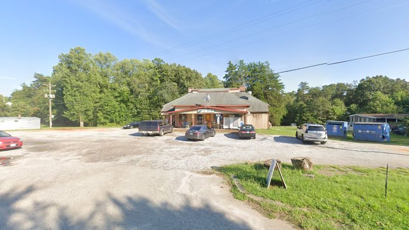 Small Town Atmosphere With Big Heart