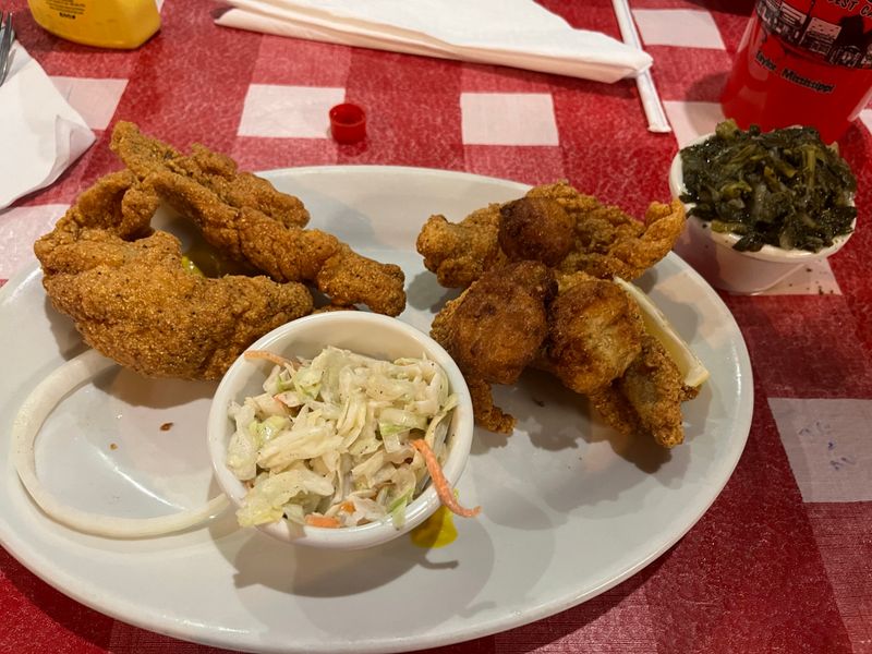 Fried Catfish Plates People Drive Across Counties For