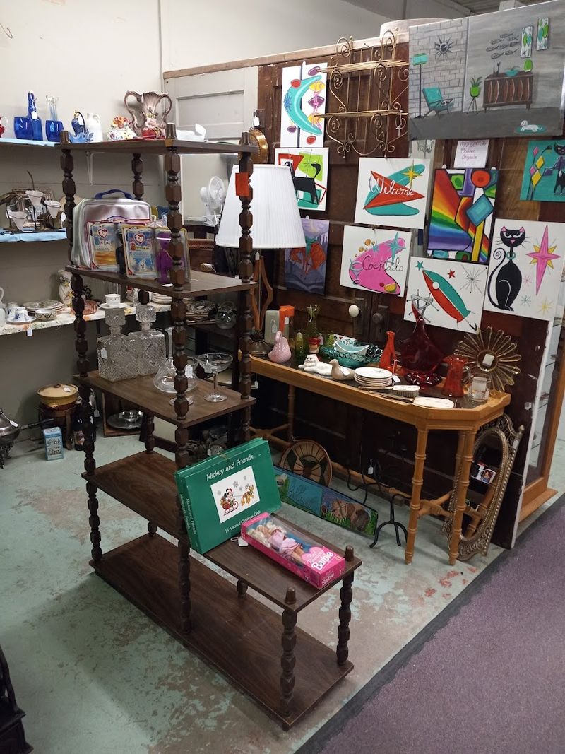 The Atmosphere: Organized, Accessible, and Genuinely Comfortable