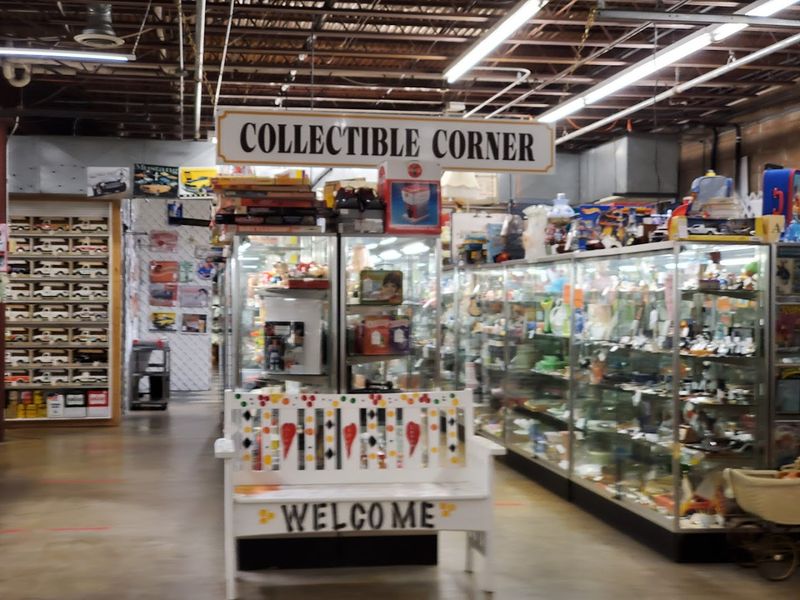 Retro Signs And Advertising Stuff You Will Want To Carry Out