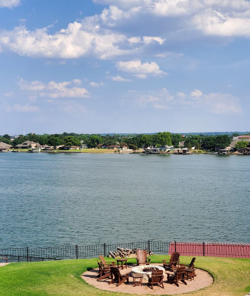 Fossil Rim Wildlife Center
