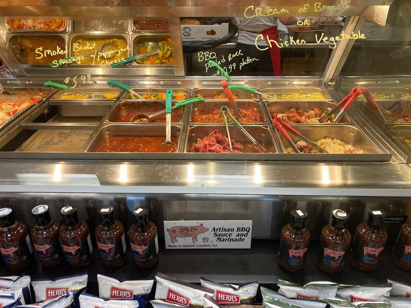 A Hot Bar That Feels Like Home Cooking