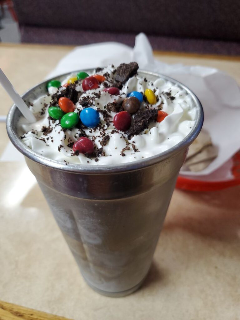 This Oregon's Classic Burger Joint Is Famous for Its Epic Hand-Spun Shakes