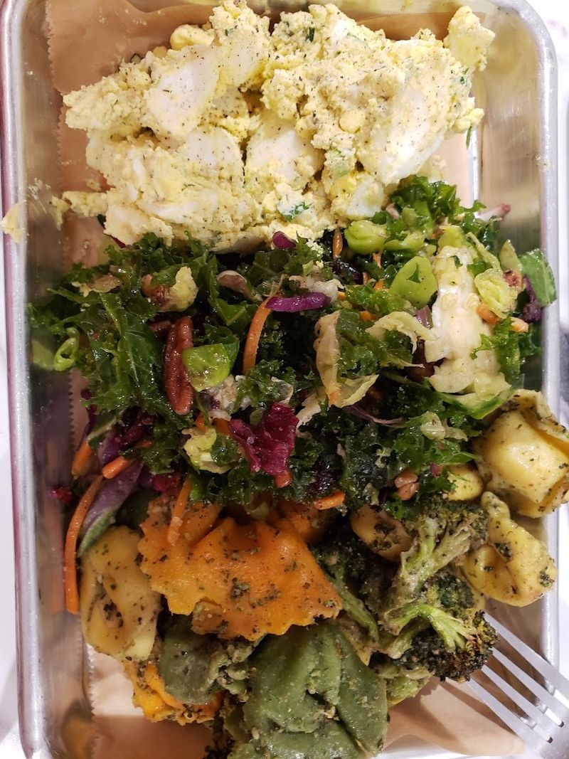 Salads That Actually Taste Like Something