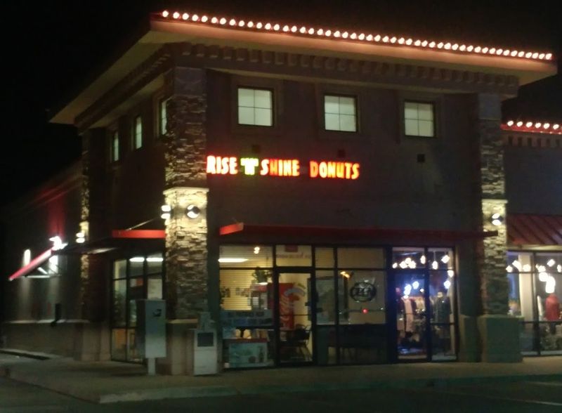 Rise N Shine Donuts, Texas