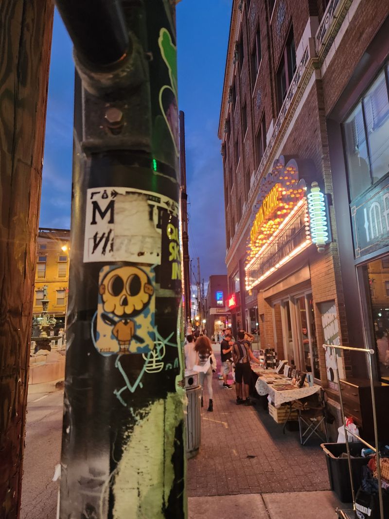 Community Events That Turn Sidewalks Into Social Spaces