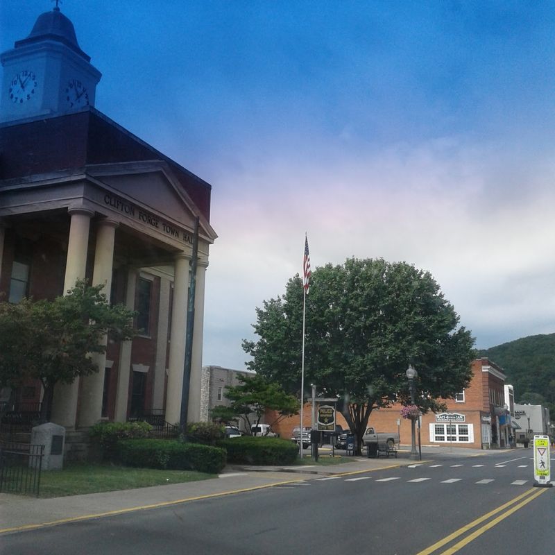 Alleghany County Courthouse