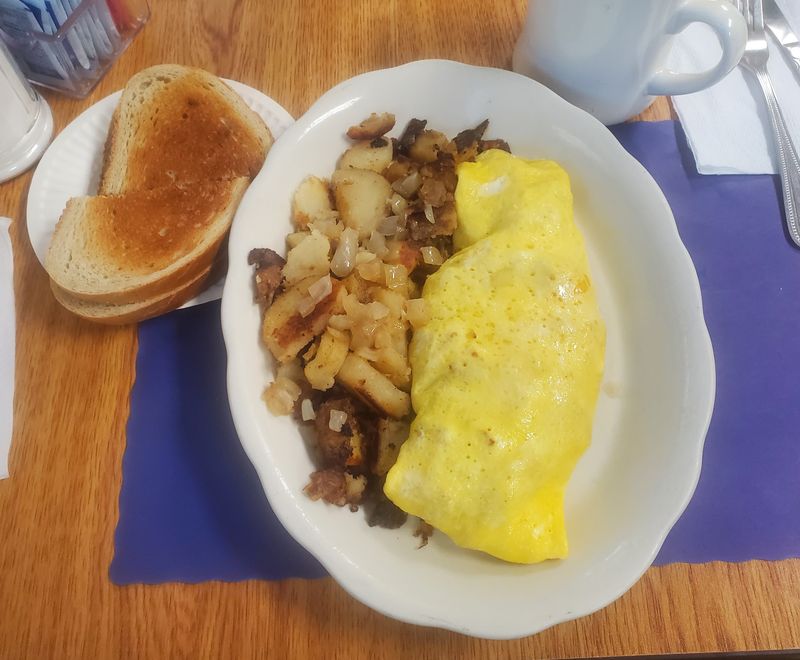 The Jersey Omelette That Packs a Cheesy Punch