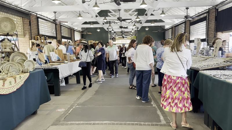 Set A “One Souvenir Only” Rule So The Budget Stays Happy