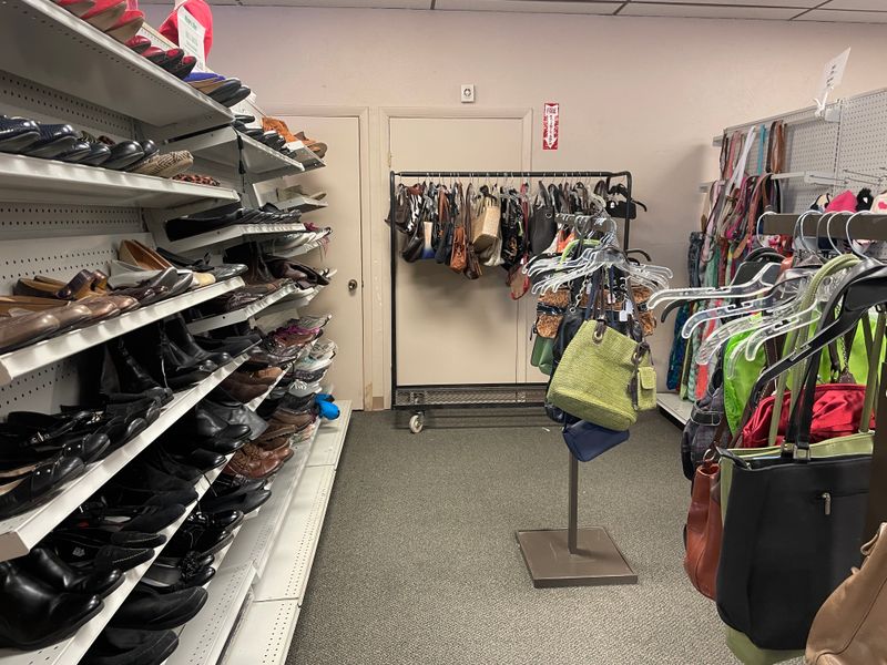 Hours That Fit Working Schedules