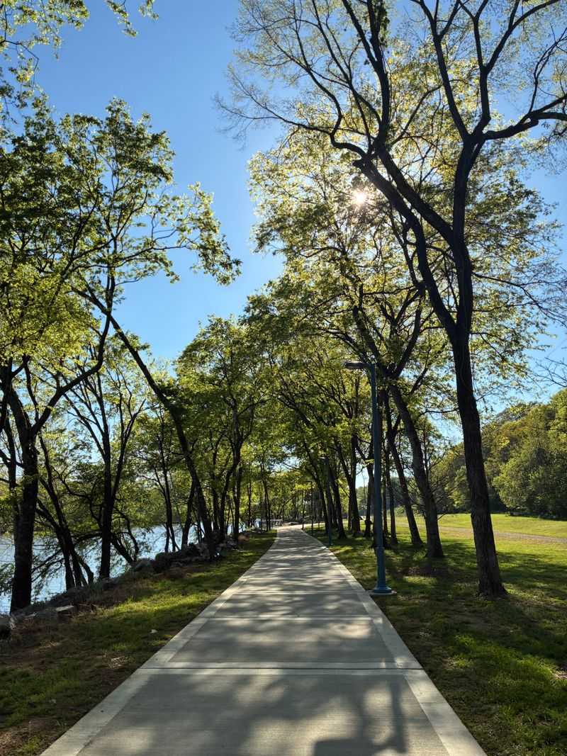 The Google Maps Photos That Tell The Real Story