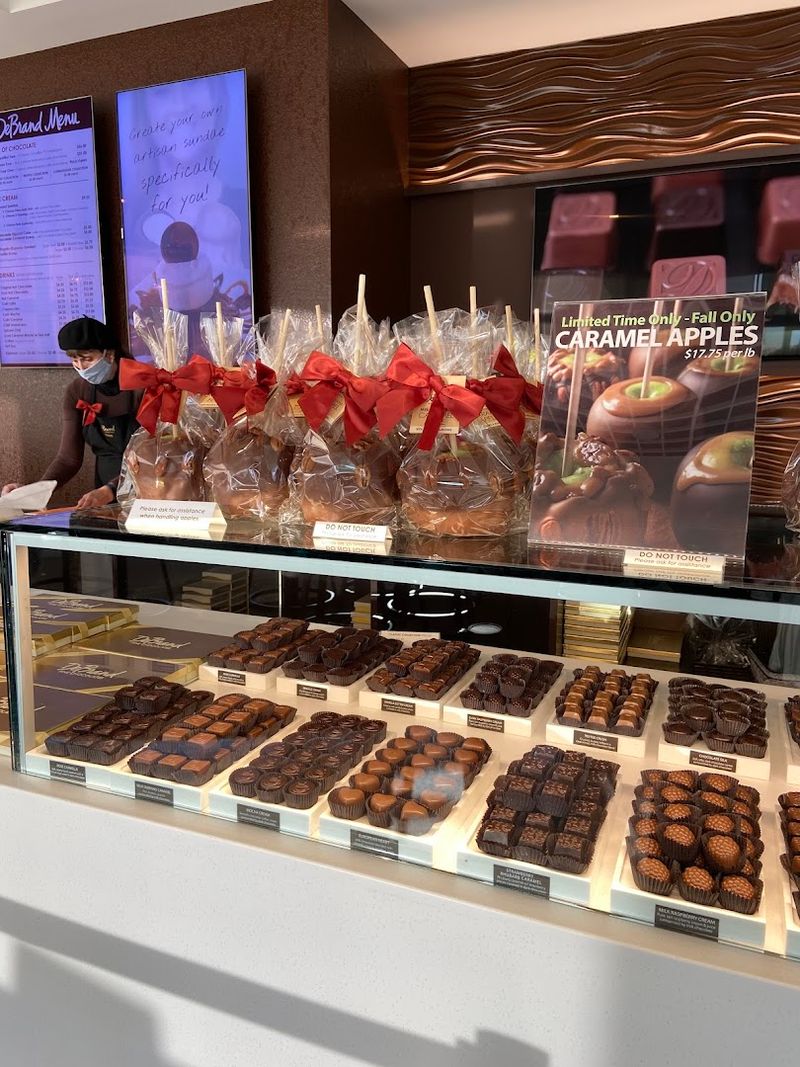 Seasonal Themes and Holiday Treats That Keep Things Exciting Year-Round