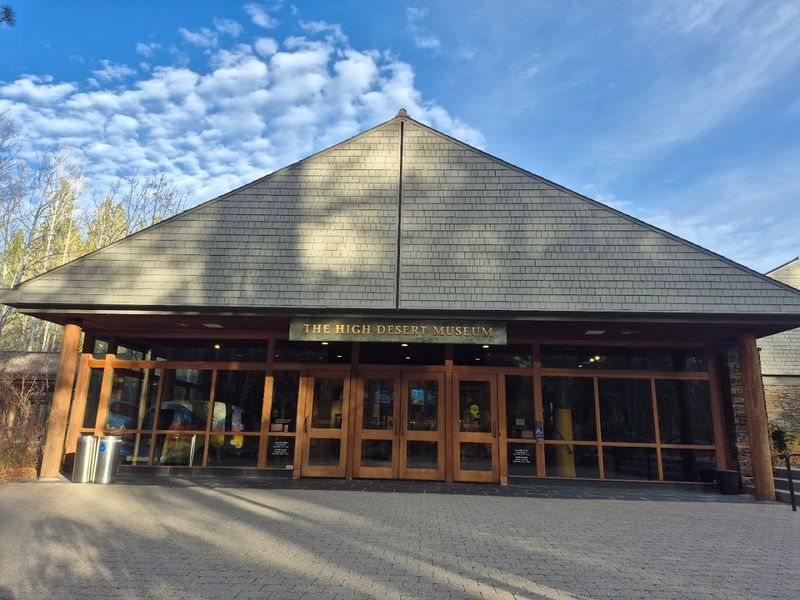 Rimrock Cafe and Visitor Amenities