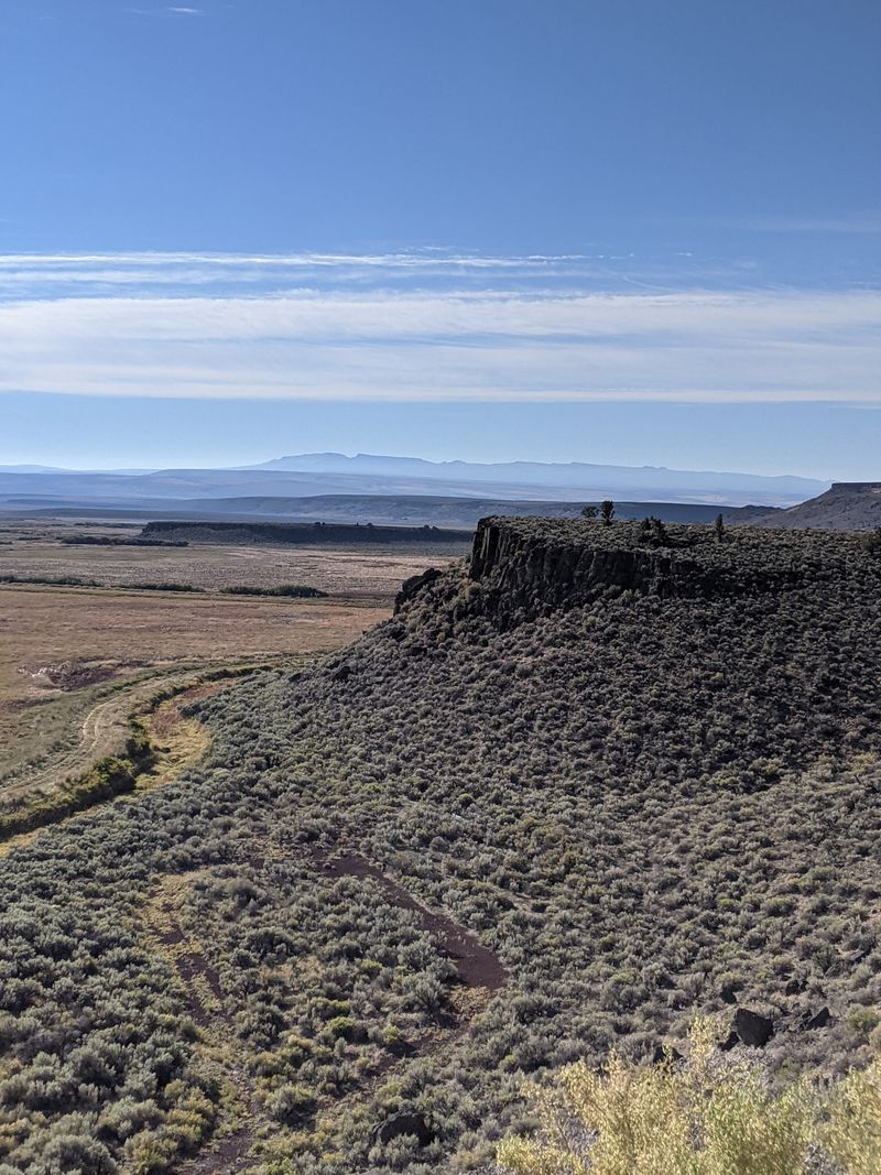 East Rim Overlook Offers a Vertical Mile Drop