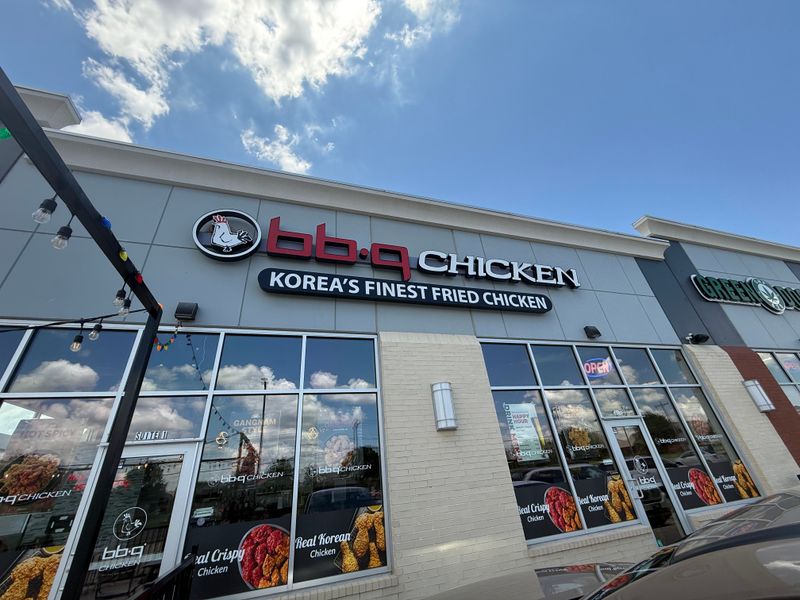 Sides and Appetizers Round Out the Menu