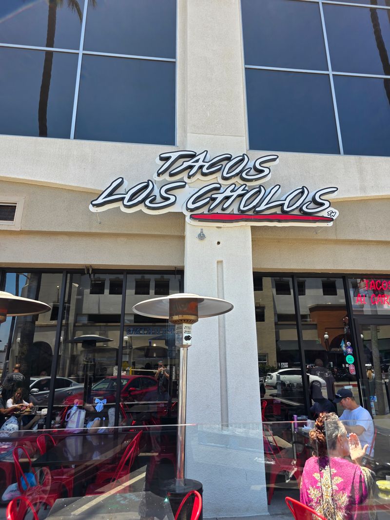 Tacos Los Cholos, Anaheim