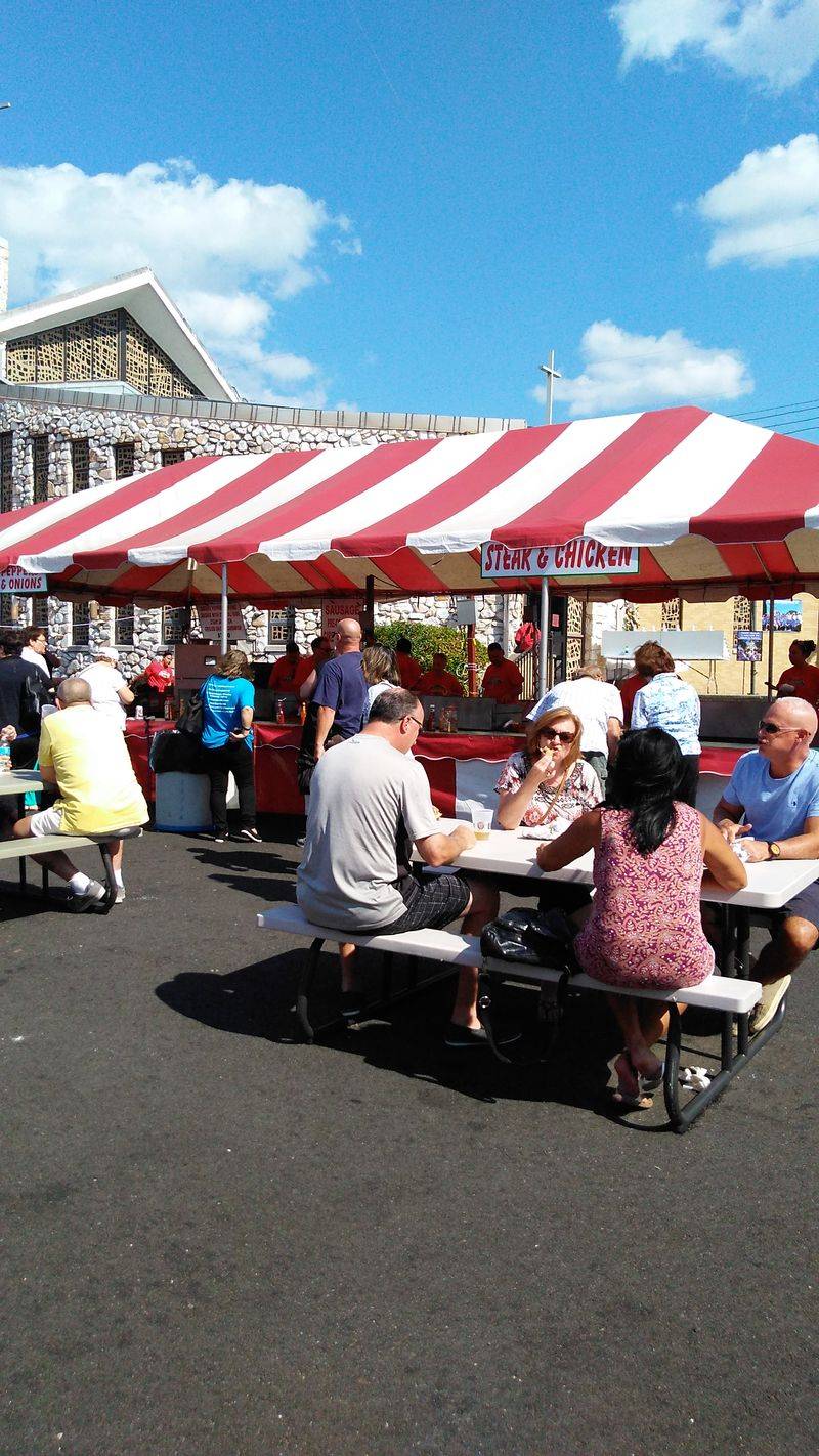 Sausage And Peppers That People Dream About All Year