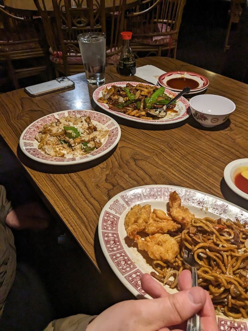 Classic Menu Preserves Cantonese-American Traditions
