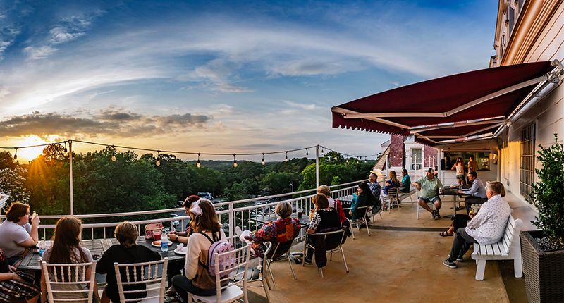 The Bar, Pizza, And Late-Night Energy That Keeps It Fun