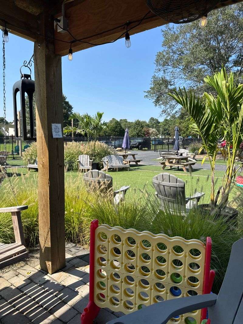 Pups and Pints (Virginia Beach)