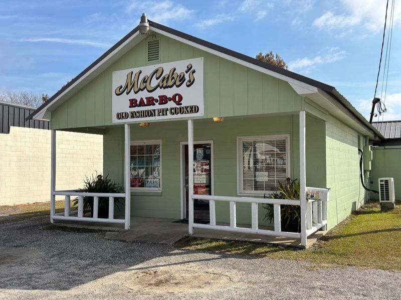 McCabe’s Bar-B-Q, Manning 