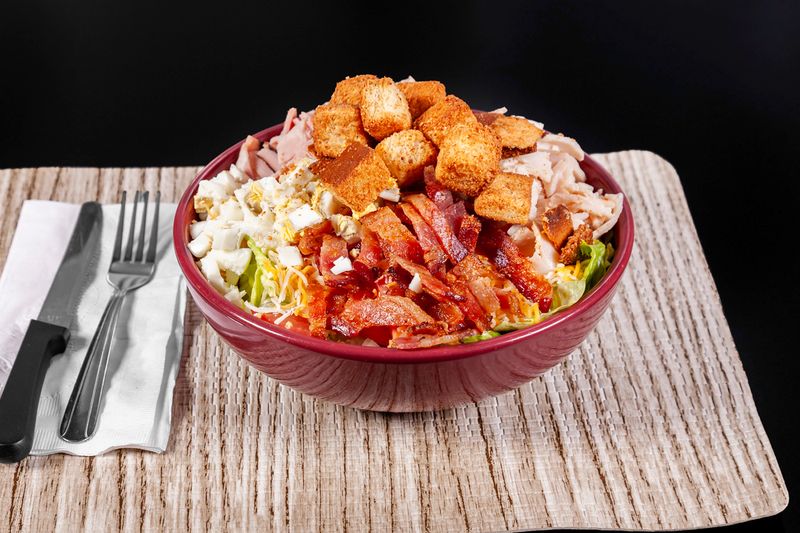 Service Style Emphasizes Friendliness Over Formality